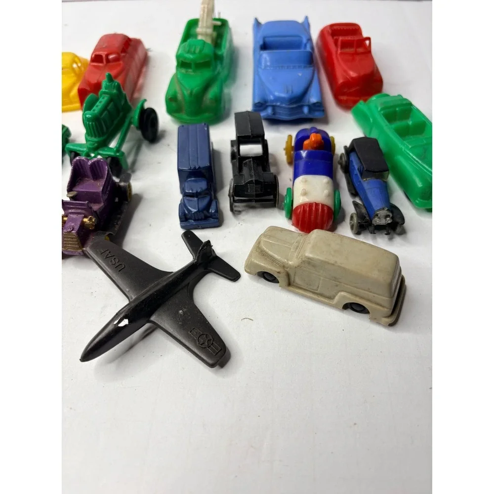 Vintage Mixed Toy Vehicle Lot 16pc Plastic Diecast Cars Truck Tractor USAF Plane